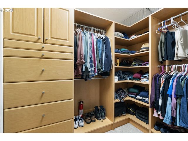 14085 Sw LINDA Ln, Beaverton, OR 97006