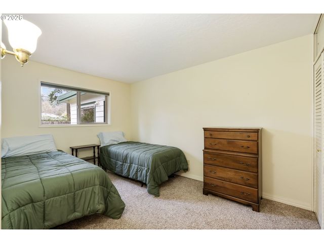 14085 Sw LINDA Ln, Beaverton, OR 97006