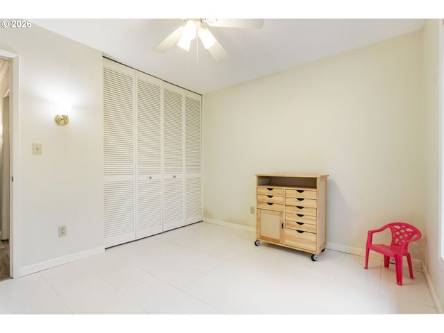 14085 Sw LINDA Ln, Beaverton, OR 97006