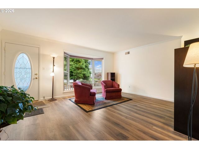 14085 Sw LINDA Ln, Beaverton, OR 97006