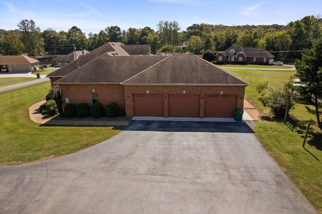 1275 Heather Way, Estill Springs, TN 37330