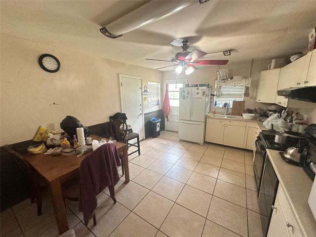 513 Joy Lane, Denison, TX 75021