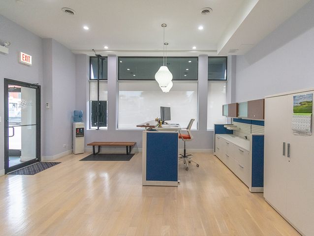 800 W Diversey Parkway, Chicago, IL 60614