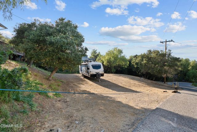 375 Acacia Lane, Newbury Park, CA 91320