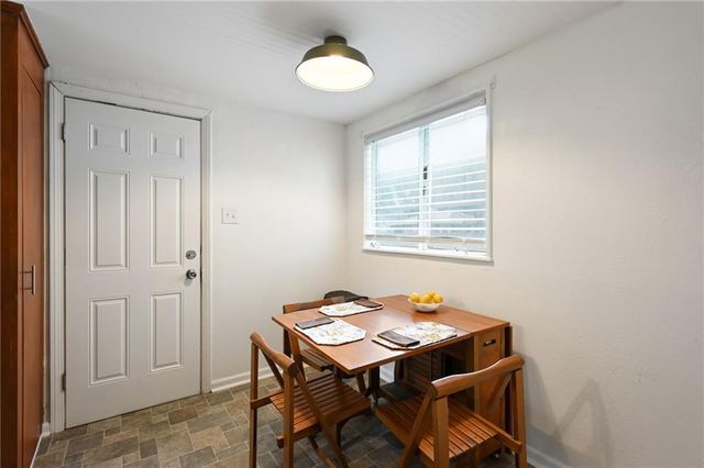 500 SW 4th Street, Lee's Summit, MO 64063