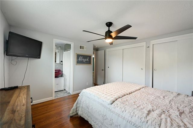 500 SW 4th Street, Lee's Summit, MO 64063