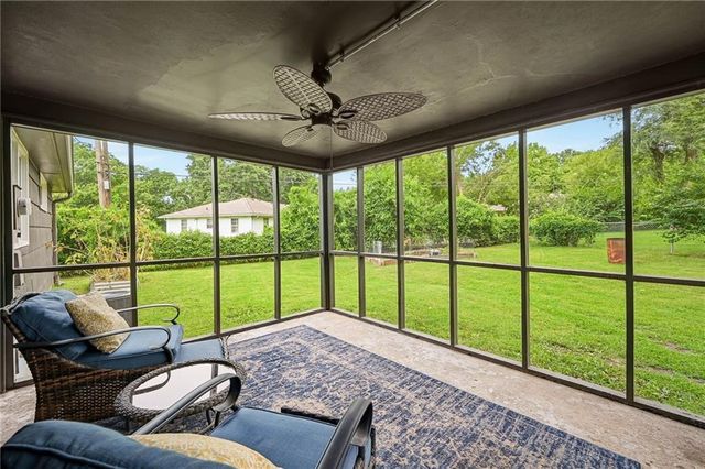 500 SW 4th Street, Lee's Summit, MO 64063