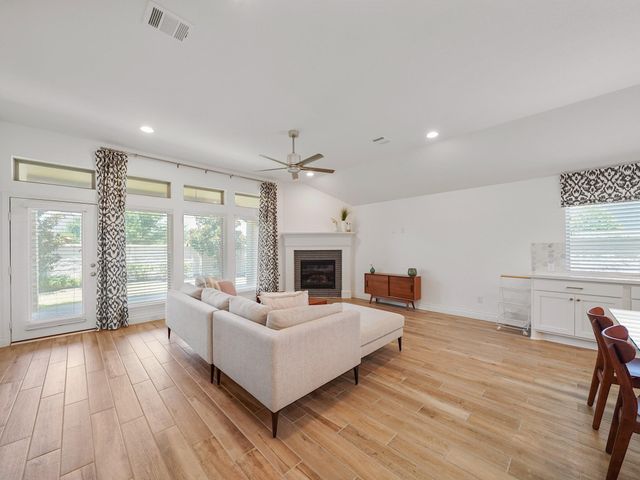 2138 Coyote Run Drive, Katy, TX 77494