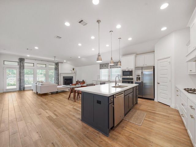 2138 Coyote Run Drive, Katy, TX 77494