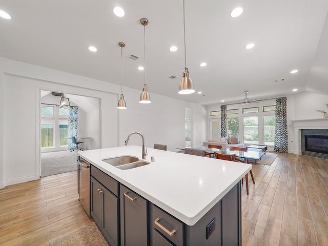 2138 Coyote Run Drive, Katy, TX 77494
