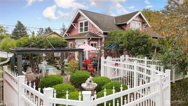 401 E 35th Street, Tacoma, WA 98404