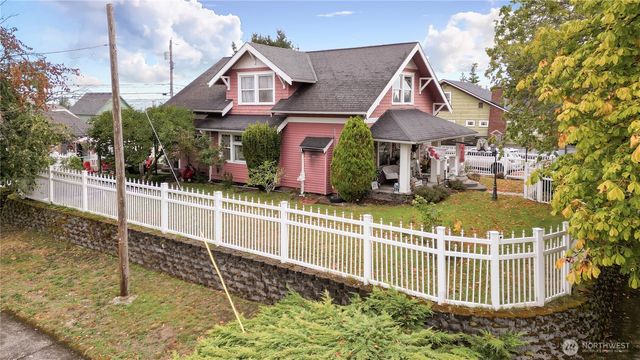 401 E 35th Street, Tacoma, WA 98404