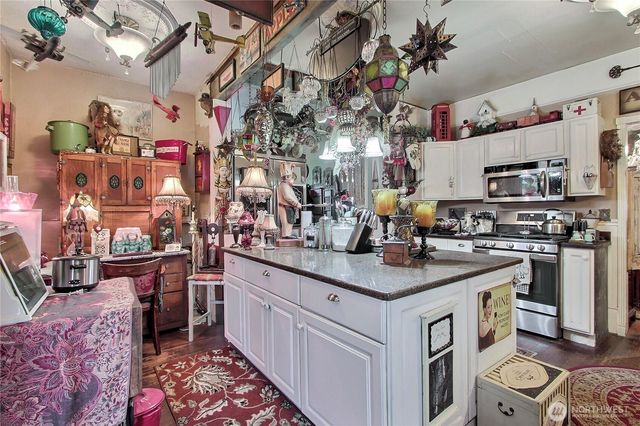 401 E 35th Street, Tacoma, WA 98404