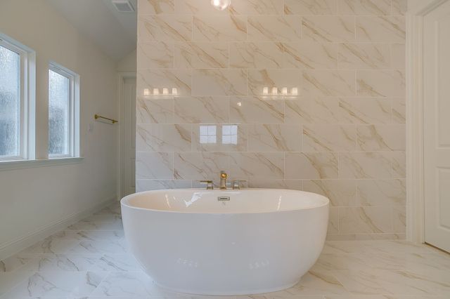 7286 Velvetleaf, Benbrook, TX 76126