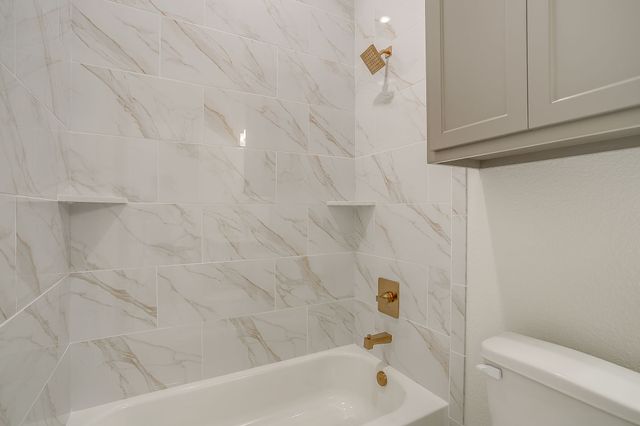 7286 Velvetleaf, Benbrook, TX 76126