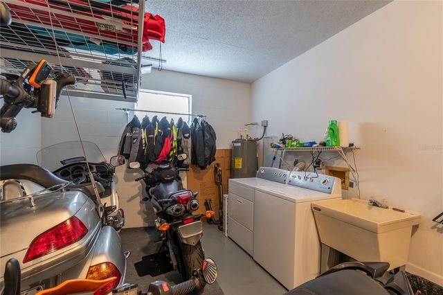 8674 SW 96TH STREET D, Ocala, FL 34481