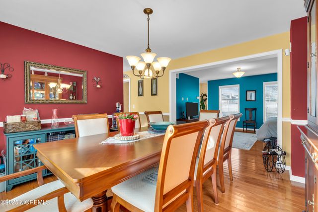 800 12th Avenue, Toms River, NJ 08757