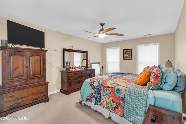 800 12th Avenue, Toms River, NJ 08757