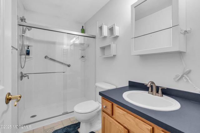 800 12th Avenue, Toms River, NJ 08757