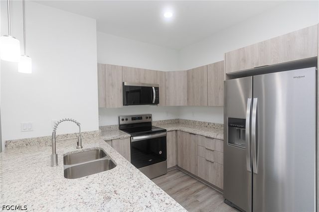 1217 Cellini ST E, Lehigh Acres, FL 33974