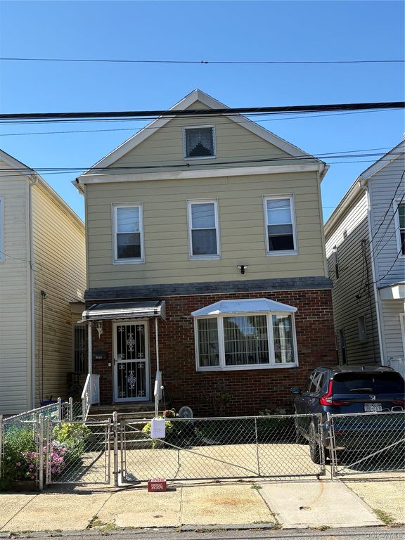 168 Winfred Avenue, Yonkers, NY 10704 — exterior