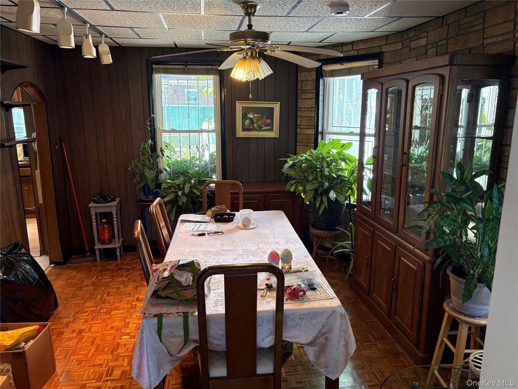 168 Winfred Avenue, Yonkers, NY 10704 — photo 4