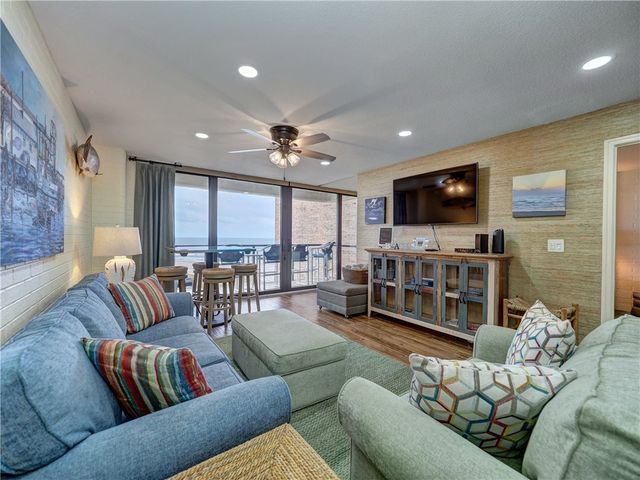 720 Access Road 1-A 713, Port Aransas, TX 78373