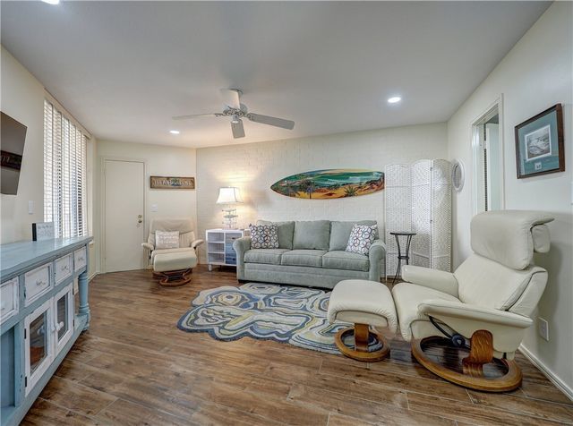 720 Access Road 1-A 713, Port Aransas, TX 78373