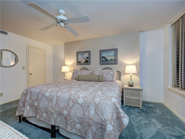 720 Access Road 1-A 713, Port Aransas, TX 78373