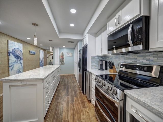 720 Access Road 1-A 713, Port Aransas, TX 78373