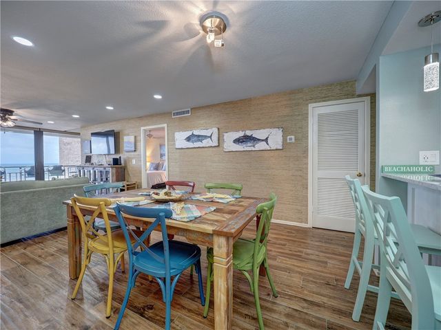 720 Access Road 1-A 713, Port Aransas, TX 78373