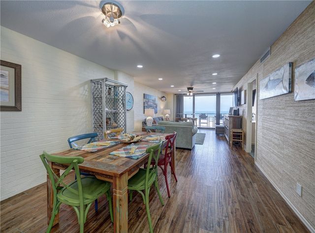 720 Access Road 1-A 713, Port Aransas, TX 78373