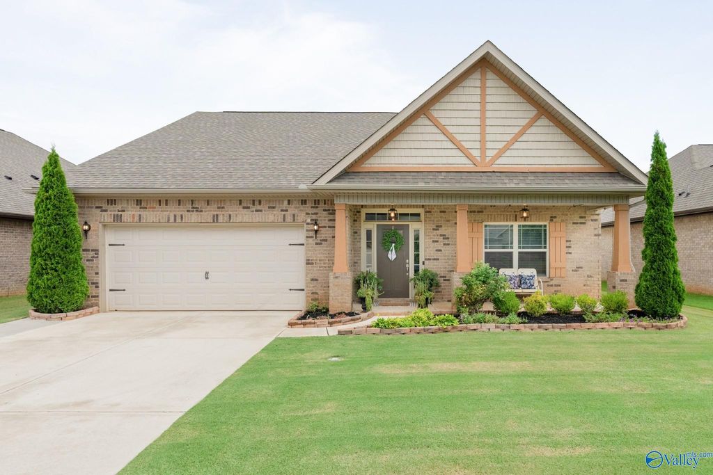 111 Sherwin Avenue, Huntsville, AL 35806