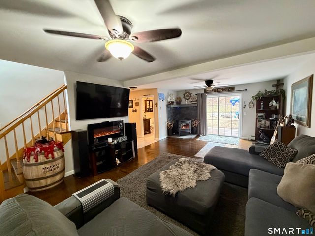 365 Canterbury Road, Brooklyn, CT 06234