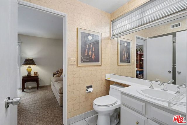 3170 Hutton Drive, Beverly Hills, CA 90210