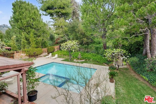 3170 Hutton Drive, Beverly Hills, CA 90210