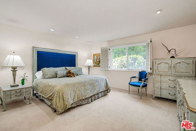 3170 Hutton Drive, Beverly Hills, CA 90210