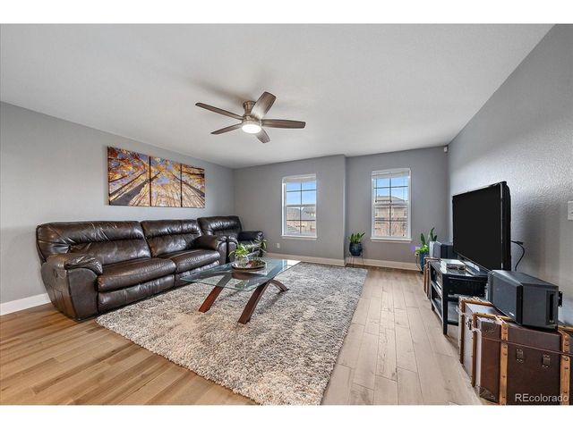 25160 E Ellsworth Dr, Aurora, CO 80018