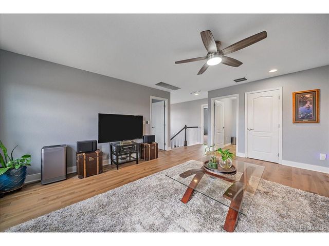 25160 E Ellsworth Dr, Aurora, CO 80018