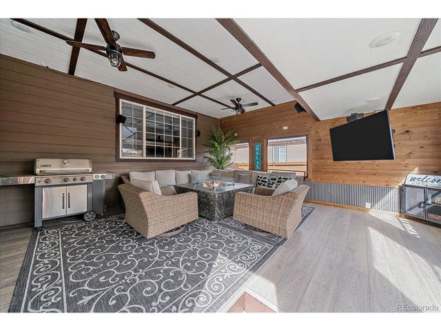 25160 E Ellsworth Dr, Aurora, CO 80018