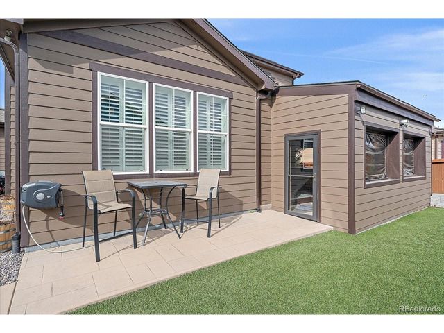 25160 E Ellsworth Dr, Aurora, CO 80018