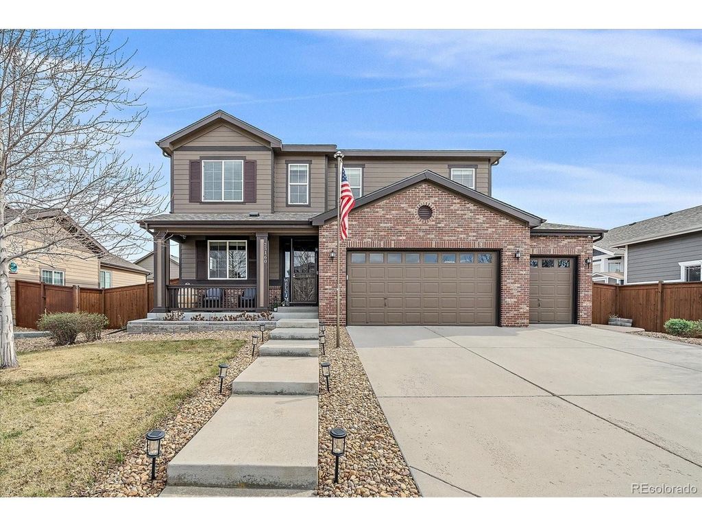 25160 E Ellsworth Dr, Aurora, CO 80018