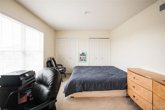 661 Lemay, Detroit, MI 48214