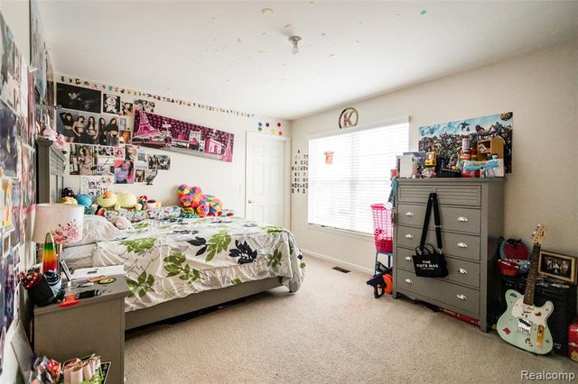 661 Lemay, Detroit, MI 48214