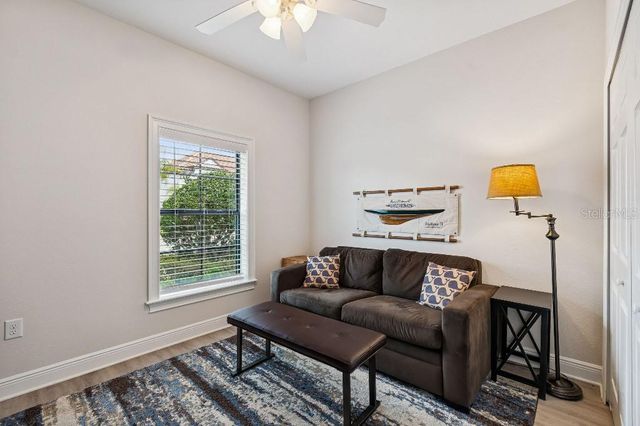 3987 SUNSET LAKE DRIVE, Lakeland, FL 33810