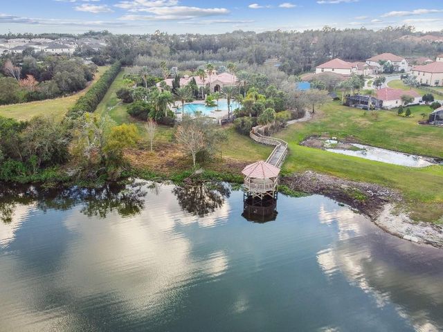 3987 SUNSET LAKE DRIVE, Lakeland, FL 33810