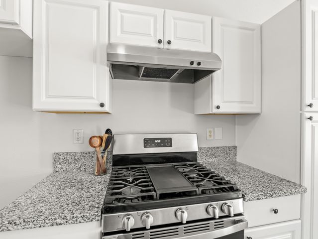 390 Tucker Avenue, Sanger, CA 93657