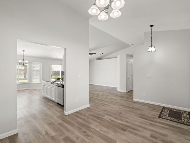 390 Tucker Avenue, Sanger, CA 93657