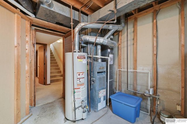 715 Bridger Road, Lincoln, NE 68521