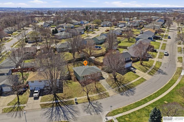 715 Bridger Road, Lincoln, NE 68521